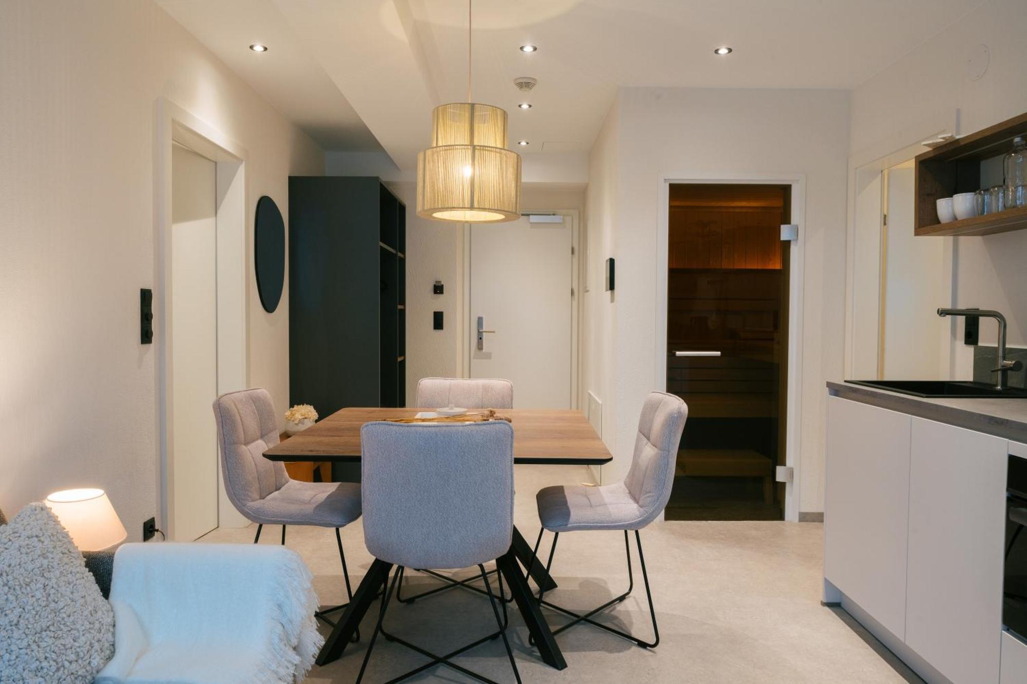 Boutique Apart ザーファウス エクステリア 写真